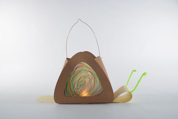 Laternen-Rohlinge Triangel, Farbe wählbar Laternen-Rohlinge Triangel, Farbe wählbar