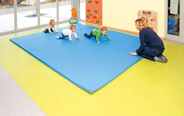 Riesen Krabbel- und Erlebnismatte, 250 oder 350 cm x 280 x 3cm, Farbe wählbar Riesen Krabbel- und Erlebnismatte, 250 oder 350 cm x 280 x 3cm, Farbe wählbar