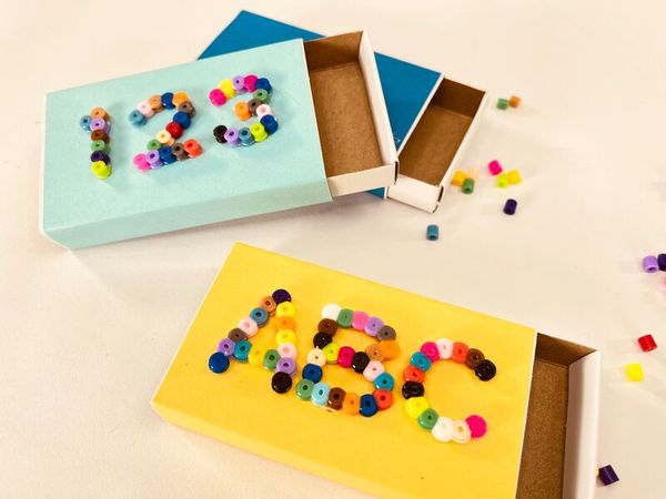 Steckplatten-Set "Buchstaben & Zahlen", 3 Steckplatten Steckplatten-Set "Buchstaben & Zahlen", 3 Steckplatten