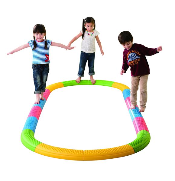 Kinderspielzeug, Springtisch, Balancierrahmen, bunte Runde Konstrukt, Kinder spielen