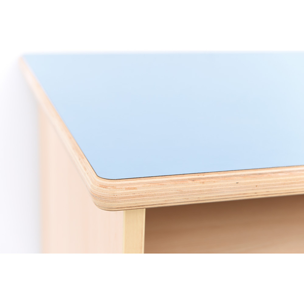 Kinderleichte Möbel, Holztischkante, Blaues Plättchen, Kante Holz, Möbeloberfläche