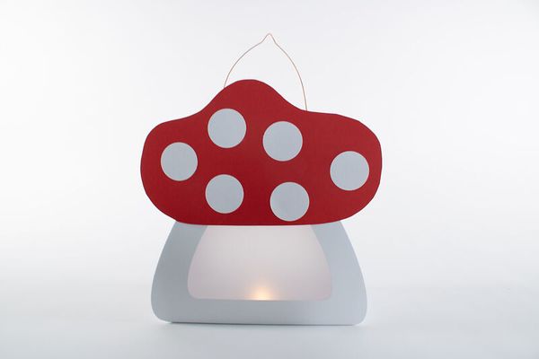 Laternen-Rohlinge Triangel, Farbe wählbar Laternen-Rohlinge Triangel, Farbe wählbar