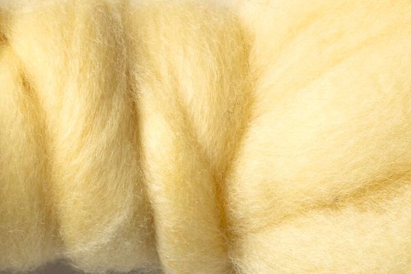 FOLIA Märchenwolle, 12 Farben, ca. 350 g