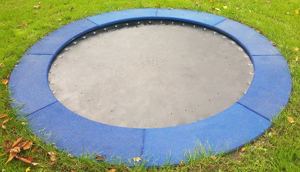 Trampolin Circus Simplex