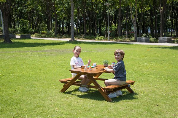Outdoor Picknick-Tisch & Passenden Sonnenschirm, Variante wählbar
