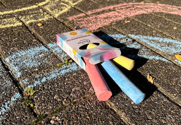 ELVIRAS Straßenkreide im 3er Pack, 12 Stück