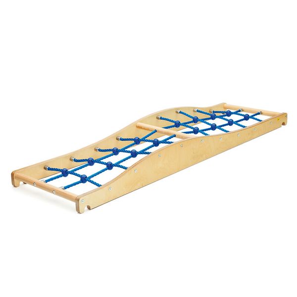 Seilleiter, Hängeleiter, Holzrahmen, blaue Seile, Spielgerät