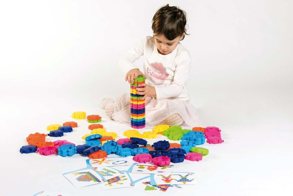 Kinderpuzzle, Bauklötze, Stapelspielzeug, Kunststoffteile, Sortierspiel