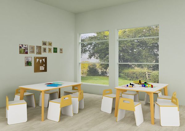 Kindertisch, Kinderstuhl, Kinderzimmereinrichtung, Klassenzimmer, Holzstuhl