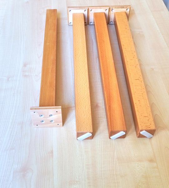 Zargenloser Quadrattisch 80x80 cm, Birke Dekor, Holzbeine Zargenloser Quadrattisch 80x80 cm, Birke Dekor, Holzbeine