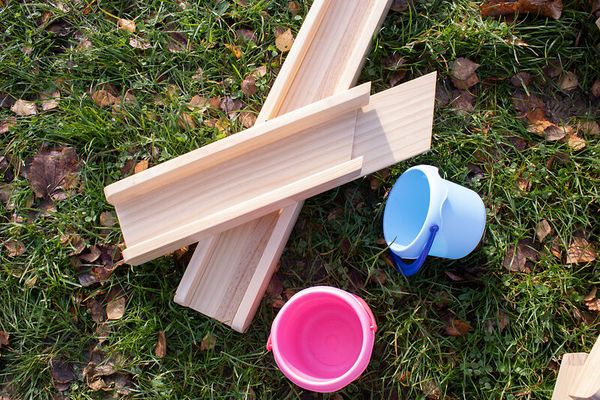 Wasserbahn / Kugelbahn, massives Kiefernholz, 12 Teile, ab 3 Jahre (SONDERANGEBOT)