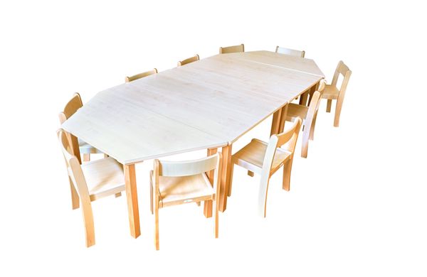 Tisch-Stuhl-Kombination Magno zargenlos, Dekor Ahorn, Holzbeine