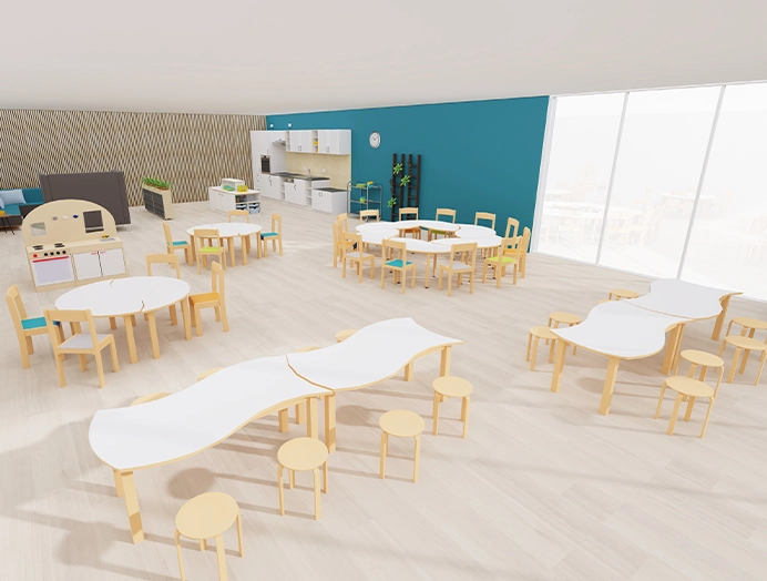 Ein Kinderrestaurant mit mehreren großen Tischen