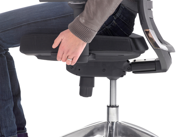 MAYER SITZMÖBEL Drehstuhl mit verstellbarer Nackenstütze, Rollen-Varianten wählbar MAYER SITZMÖBEL Drehstuhl mit verstellbarer Nackenstütze, Rollen-Varianten wählbar