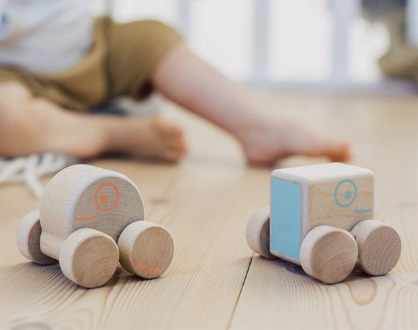 Mini Kindergarten Auto-Set, 3 Autos, ab 10 Monate Mini Kindergarten Auto-Set, 3 Autos, ab 10 Monate