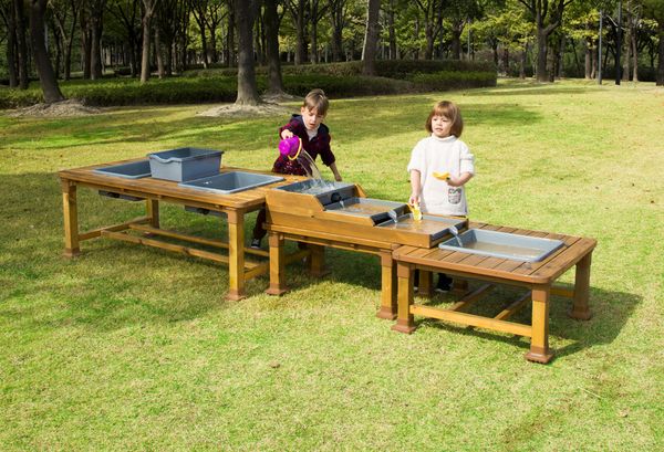 Outdoor Sand- und Wassertische, 3er-Set Outdoor Sand- und Wassertische, 3er-Set