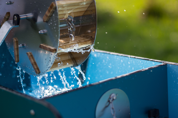 Wellenspieler Wasserspiel Original