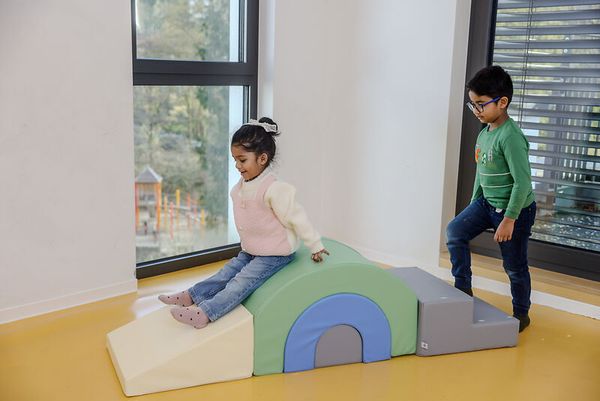 KITAEINKAUF Bewegungsparcours Schaumstoff, Kunstleder, 5-teiliges Set