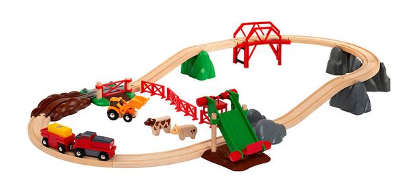 BRIO Großes Bahn Bauernhof-Set, 30 Teile, ab 3 Jahre