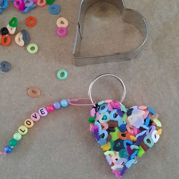 Bügelperlen im Eimer, Perlmut, 20.000 Stück Bügelperlen im Eimer, Perlmut, 20.000 Stück