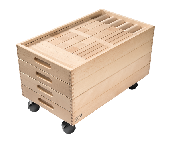 BRUDERHAUS DIAKONIE Holzbausteinwagen mit 194 Fröbelbausteinen (50 mm)