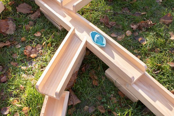 Wasserbahn / Kugelbahn, massives Kiefernholz, 12 Teile, ab 3 Jahre (SONDERANGEBOT)