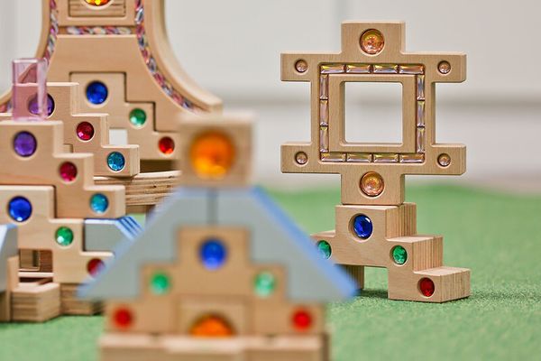 REGENBOGENLAND Atlantis, 12 Bausteine + Kasten REGENBOGENLAND Atlantis, 12 Bausteine + Kasten