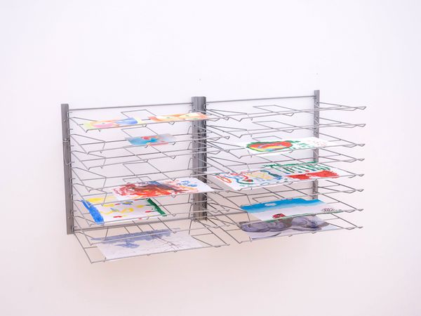 BETZOLD Trocknungsgestell zur Wandmontage, Platz für 16 Bilder BETZOLD Trocknungsgestell zur Wandmontage, Platz für 16 Bilder