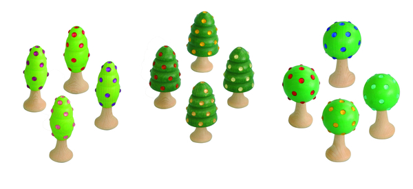 holzspindel, holzfigur, kleine bäume, grün, punkte