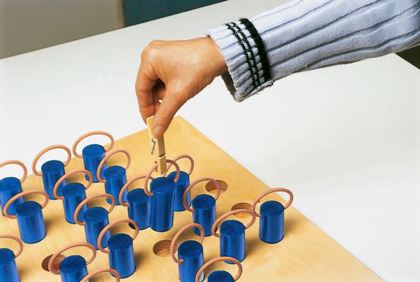 DUSYMA Solitär Bügelstecker DUSYMA Solitär Bügelstecker