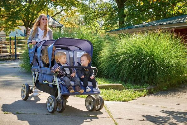 baby stroller, double stroller, Kinderwagen, Doppel-Kinderwagen, Vier-Rad-Kinderwagen