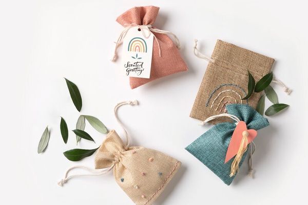 FOLIA Stoffbeutel in Juteoptik, farbig sortiert, 10 Stück FOLIA Stoffbeutel in Juteoptik, farbig sortiert, 10 Stück