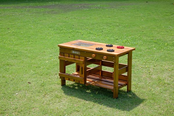 Outdoor Barbecue-Station