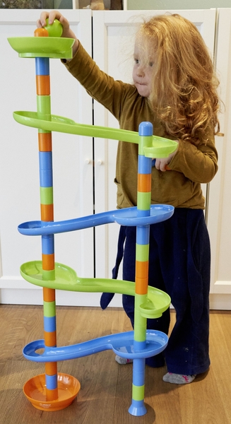 ALLDORO XXL Kugelbahn, Höhe max. 100 cm ALLDORO XXL Kugelbahn, Höhe max. 100 cm