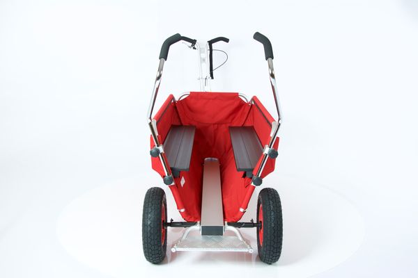 RAMBLER Krippenwagen Explorer 120, 10-Sitzer, rot RAMBLER Krippenwagen Explorer 120, 10-Sitzer, rot