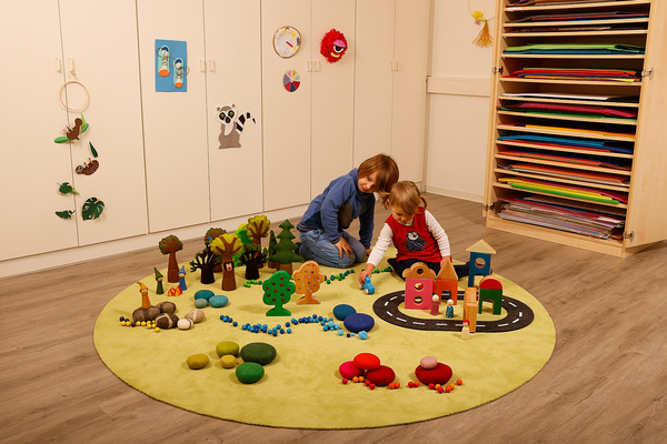 BAUSPIEL Filzkieselstein-Set, 15 Stück in rot, grün und blau BAUSPIEL Filzkieselstein-Set, 15 Stück in rot, grün und blau