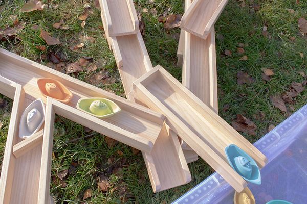 Wasserbahn / Kugelbahn, massives Kiefernholz, 12 Teile, ab 3 Jahre (SONDERANGEBOT)