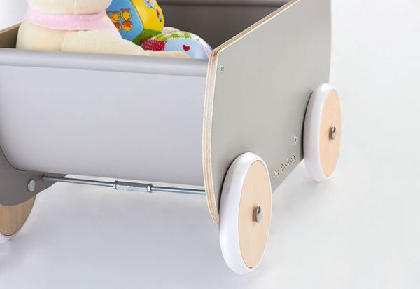 Holzspielzeug, Puppenwagen, Holzwagen, Räder aus Holz, Kunststoffräder