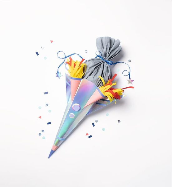 FOLIA Schultüten-Bastelset "Space Dino/Rakete/Hai, irisierend, 68 cm, 1 Set