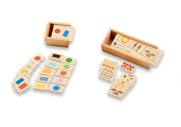 Sortierkasten-Spiel "Colour Slit Game", 75 Teile, ab 3 Jahre