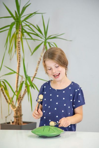 Stahlzungentrommel Tongo-go klein, 8 Zoll, grün Stahlzungentrommel Tongo-go klein, 8 Zoll, grün