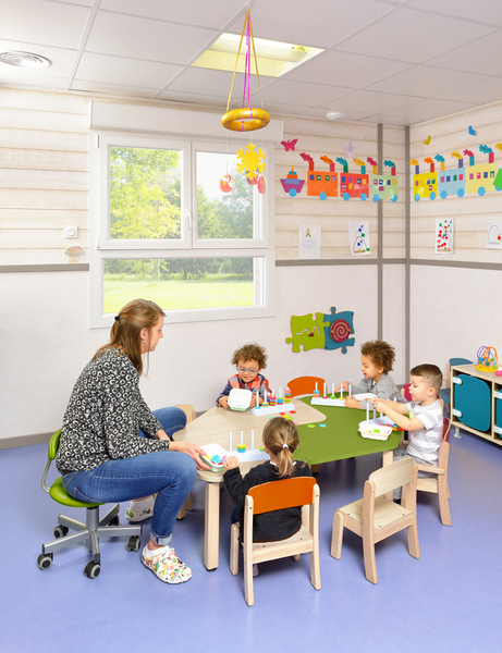 MATHOU Tisch-Stuhl-Kombination, L-förmig - 6 Stühle, 2 Tische, 10 Jahre Garantie
