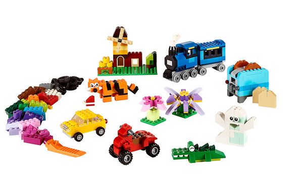 10696 LEGO® Mittelgroße Bausteine-Box, 484 Teile