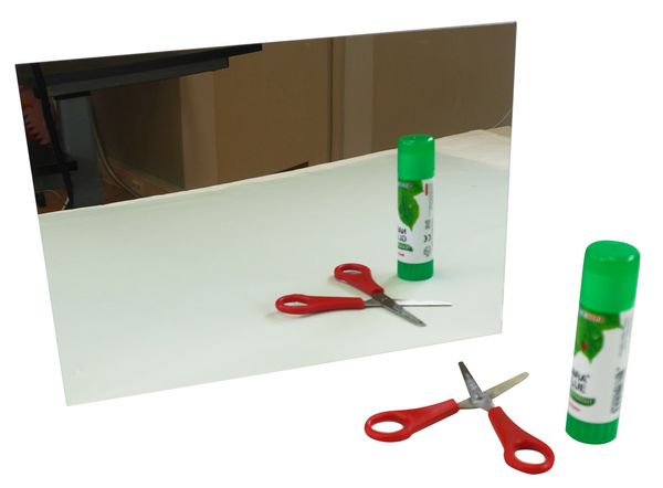 Selbstklebende Spiegelfolie DIN A4, 5 Stück Selbstklebende Spiegelfolie DIN A4, 5 Stück