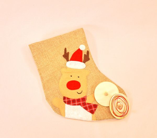 Jutestiefel mit Holzkreiseln, 12 Sets Jutestiefel mit Holzkreiseln, 12 Sets