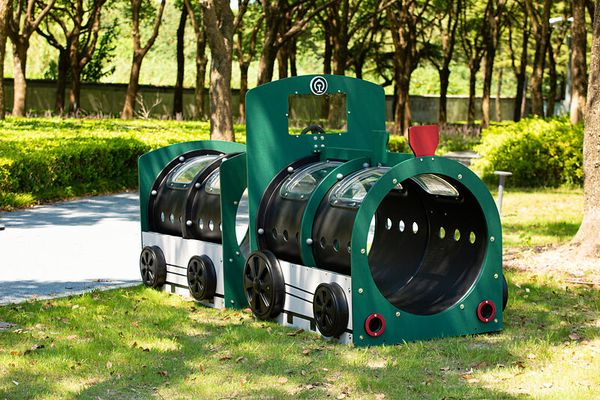 Kriechtunnel -Set Lokomotive & Waggon