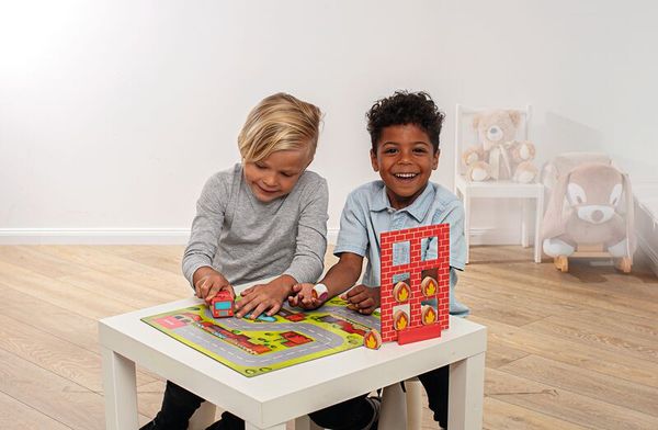 Kinder Spieltisch, Brettspiel, Bausteine, Puzzles, Holztisch
