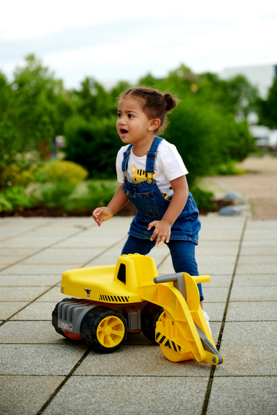 Kinder, Spielzeugfahrzeug, Bagger, Grau-Gelb, Overalls