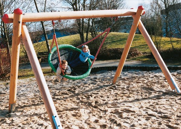 Schaukelgestell Douglasie inkl. Vogelnestschaukel Ø 1,20m