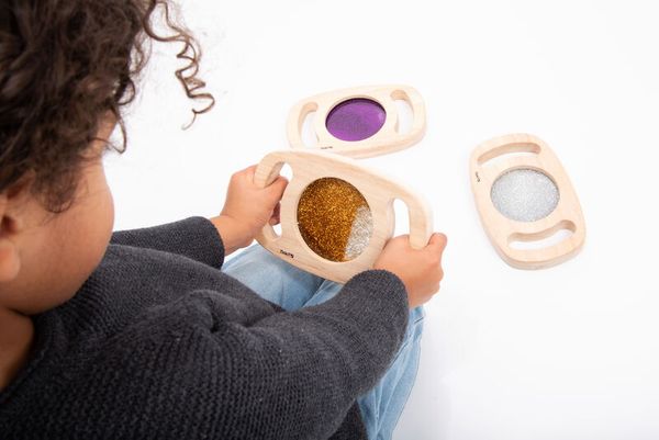 Handglitzertafel mit Holzrahmen, 3-teiliges Set, ab 12 Monate Handglitzertafel mit Holzrahmen, 3-teiliges Set, ab 12 Monate